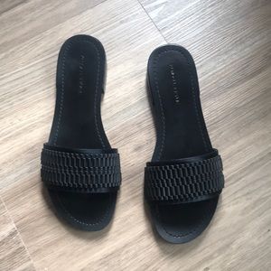 Kendall and Kylie strapless Sandals